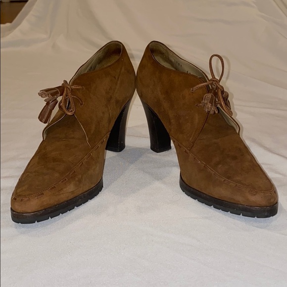*HOST PICK* VINTAGE GUCCI BOOTIES BROWN SUEDE 7.5 - Picture 1 of 12